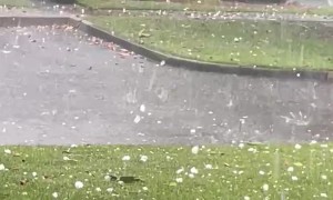 Large Hail Chunks Fall In Glennville, Georgia