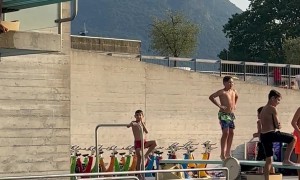 Kids Encourage Scared Diver