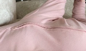 Girl Falls Asleep in Unusual Position