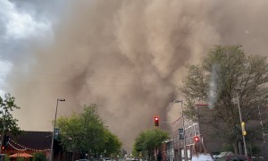 Giant Dust Storm Rolls Into Moscow, Idaho