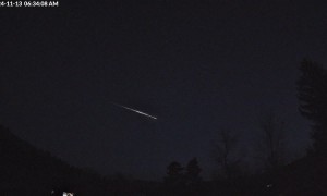 Meteor Lights Up Sky in Montana