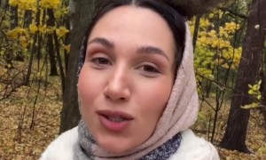 Snow White 2.0 Feeds Nuts To Squirrel