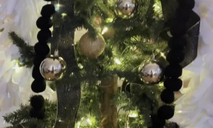 The Goblin King Themed Christmas Tree