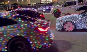 Christmas Light Car Show