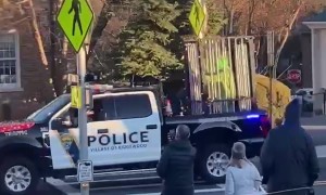 Captured Grinch Paraded Though Ridgewood, New Jersey