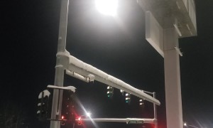 Stop Light Moving Up and Down