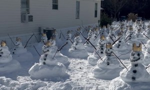 Army Of Royal Snowmen