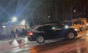 Cars Pile Up On Icy Roads In Georgia