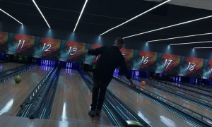 Man Throws Bowling Ball Into Wrong Lane