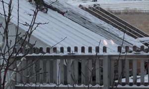 Turns Out That Sliding Off the Roof Is the Fastest Way to Clear Snow