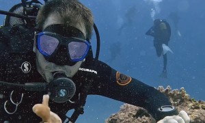 Diver Has a Rare Encounter With an Anglerfish