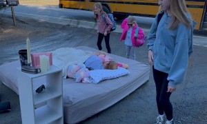 Dad Embarrasses Kids By Sleeping At Bus Stop