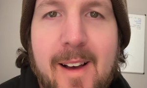 Hat Hides Perfect Skullet