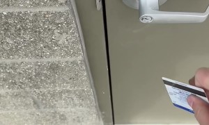 Fancy Building Lock Foiled By Simple Card