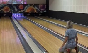 A Unique Bowling Technique Gets a Strike