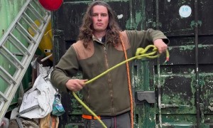 Knot Skill Demonstration