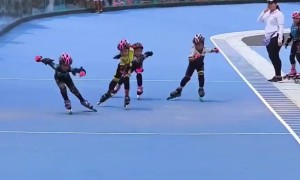 Skater Recovers From Fall to Win the Race