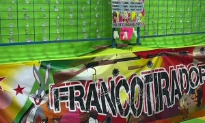 Sharpshooter Takes Aim at Carnival Game