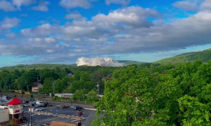 Demolition Of Iconic Crossroads Hotel Though Controlled Implosion