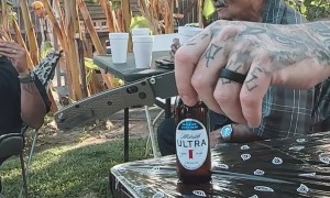 Grandpa Doesn't Play With Bumping Balloon