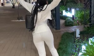 Singing Dancing Sprinkler Splat On First Date