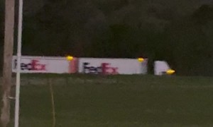 Bad Weather Won't Stop This Delivery Driver