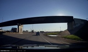 Tonneau Cover Flies Off and Hits Car on Deerfoot