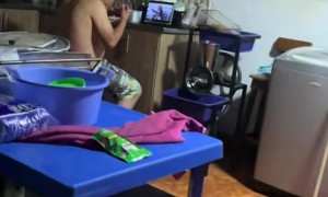 Startling The Late-Night Snacker