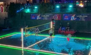 Playing Water Volleyball on Ljubljanica River