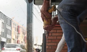 Glass Installation Breaks a Water Pipe