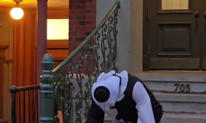 Art the Clown Greets His Public