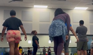 Step Aerobics Ankle Roll