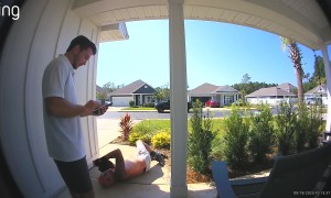 Roller Blading Steve Still Wants To Talk Cars