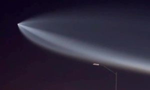 Falcon Rocket Passes Through Nogales, Sonora