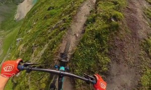 Ridge Riding With a Breathtaking View