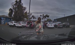 Woman Abandons Her Shopping Cart