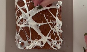 Spiderweb Brownies