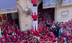 9-Person-Tall Human Tower in Valls, Spain