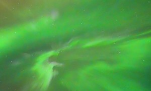Bright Auroras Light Up Alaskan Snow