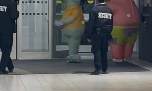 Security Guards Escort Spongebob Characters Out Of Oshawa Centre