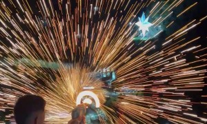 Steel Wool and Flame Christmas Magic