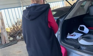 Owner Reunites With Dog for Christmas