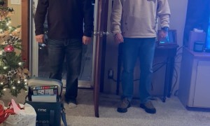 Twins Separated by Door Make Same Choices