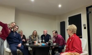 Willis Puts Himself in the Family Photo