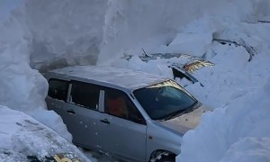 Cars Need to be Excavated after "Snow Apocalypse" in Kamchatka, Russia