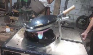 Trial Wok Machine for Tossing Fried Rice