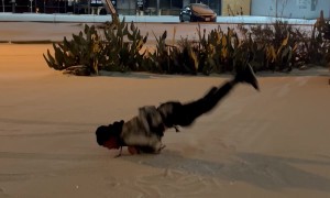 Breakdance On Ice