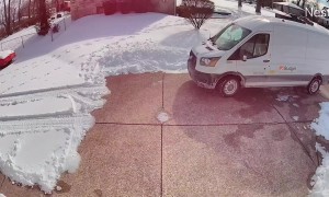 Delivery Driver Struggles to Get Out of a Narrow Driveway
