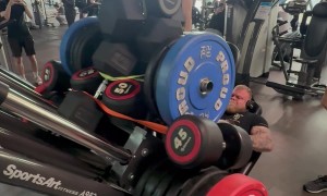 Body Builder's Extreme Leg Presses