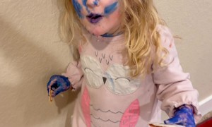 Girl Woke Up and Chose Smurf